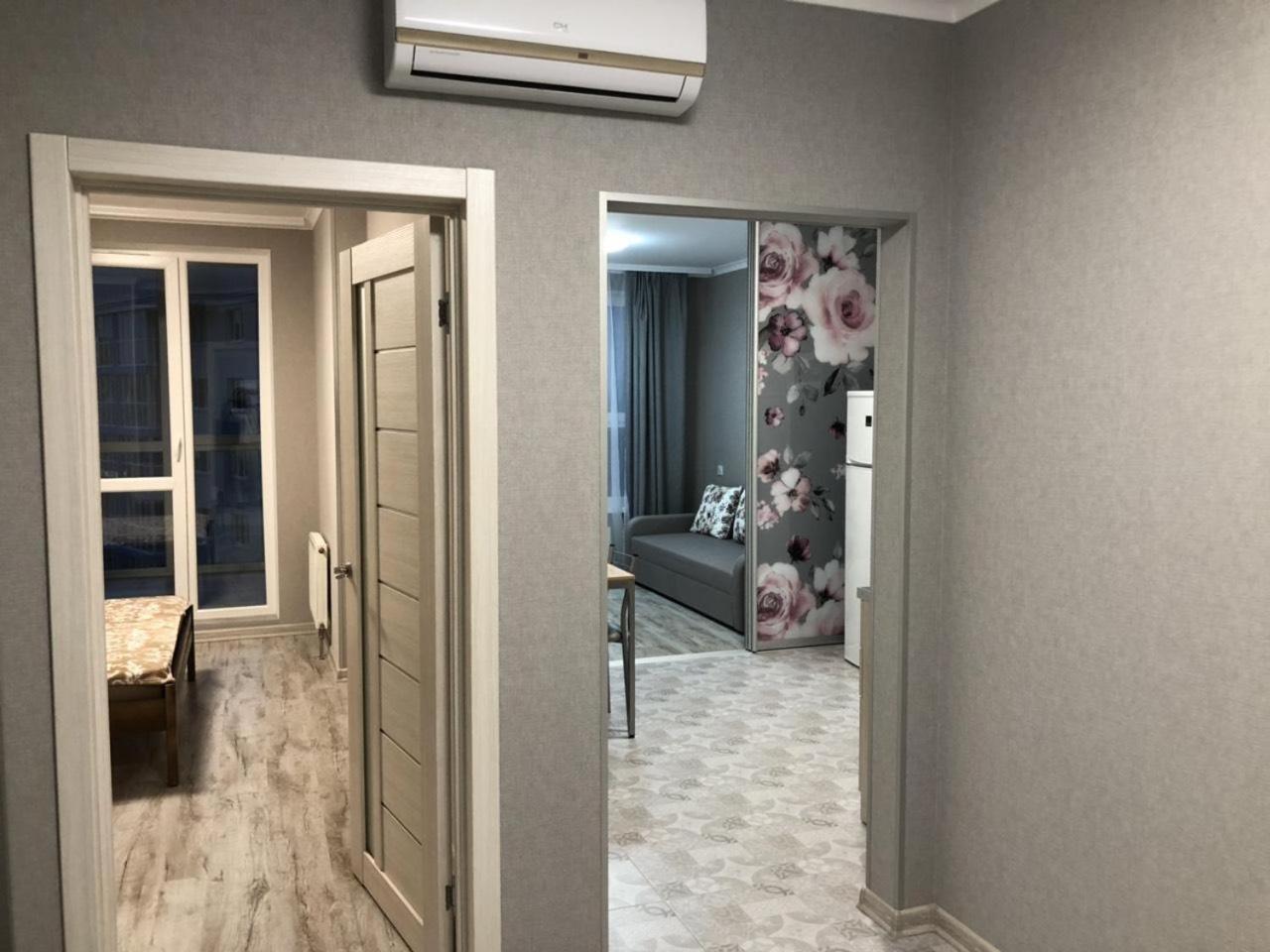 Квартира Парковые Озера Apartment Kiev Exterior photo